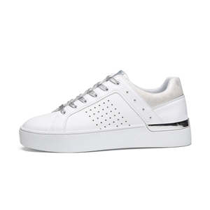 Women’s Fashion Sneakers